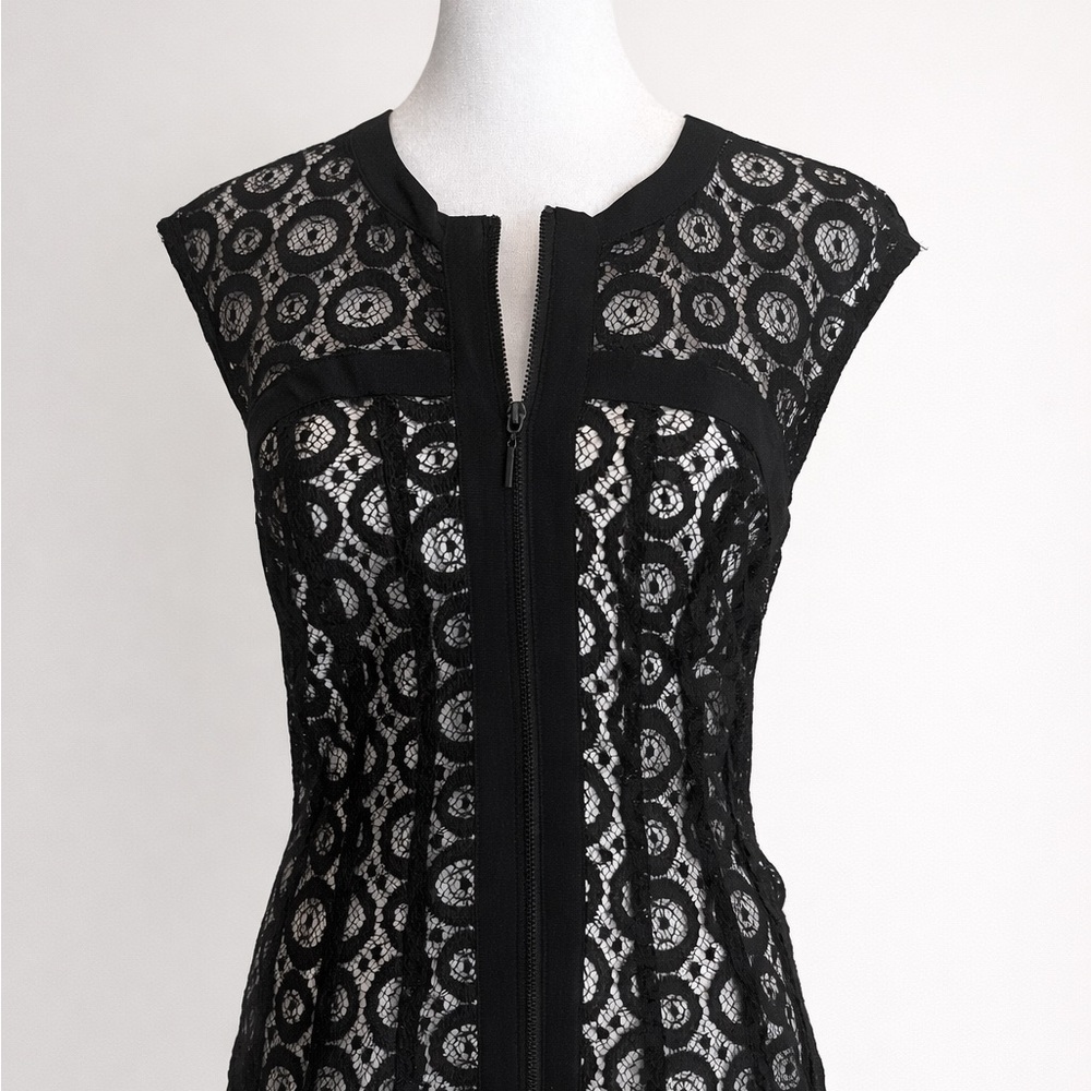 Nanette Lepore Black Lace Zip Front Dress – Size 4 NWT - Picture 3 of 9